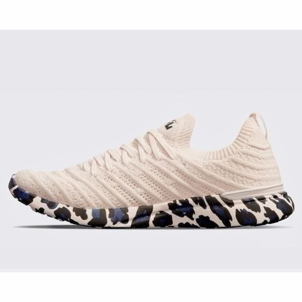 APL Women's Techloom Wave Sneaker Pink Creme/Black/Leopard